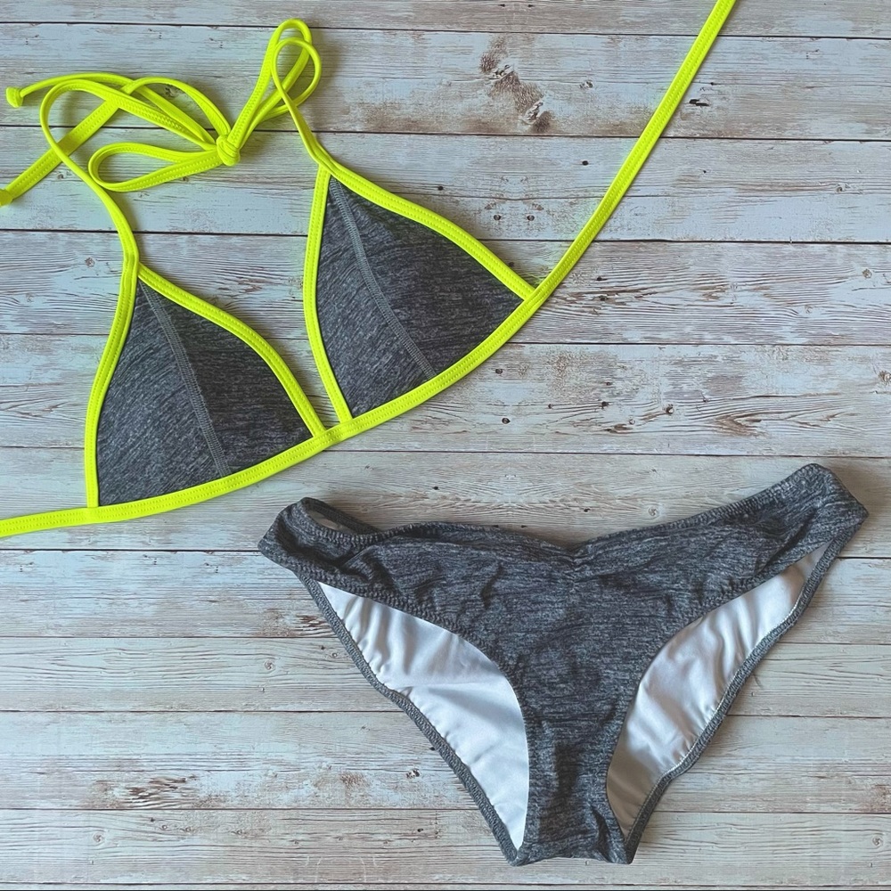 Victoria's Secret PINK string bikini